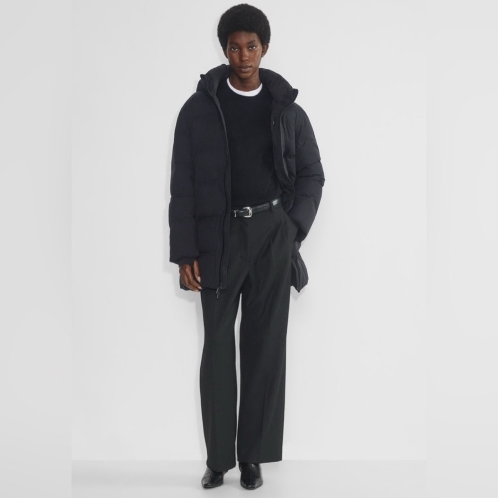 Aritzia TNA The Super PuffโOโข Mid